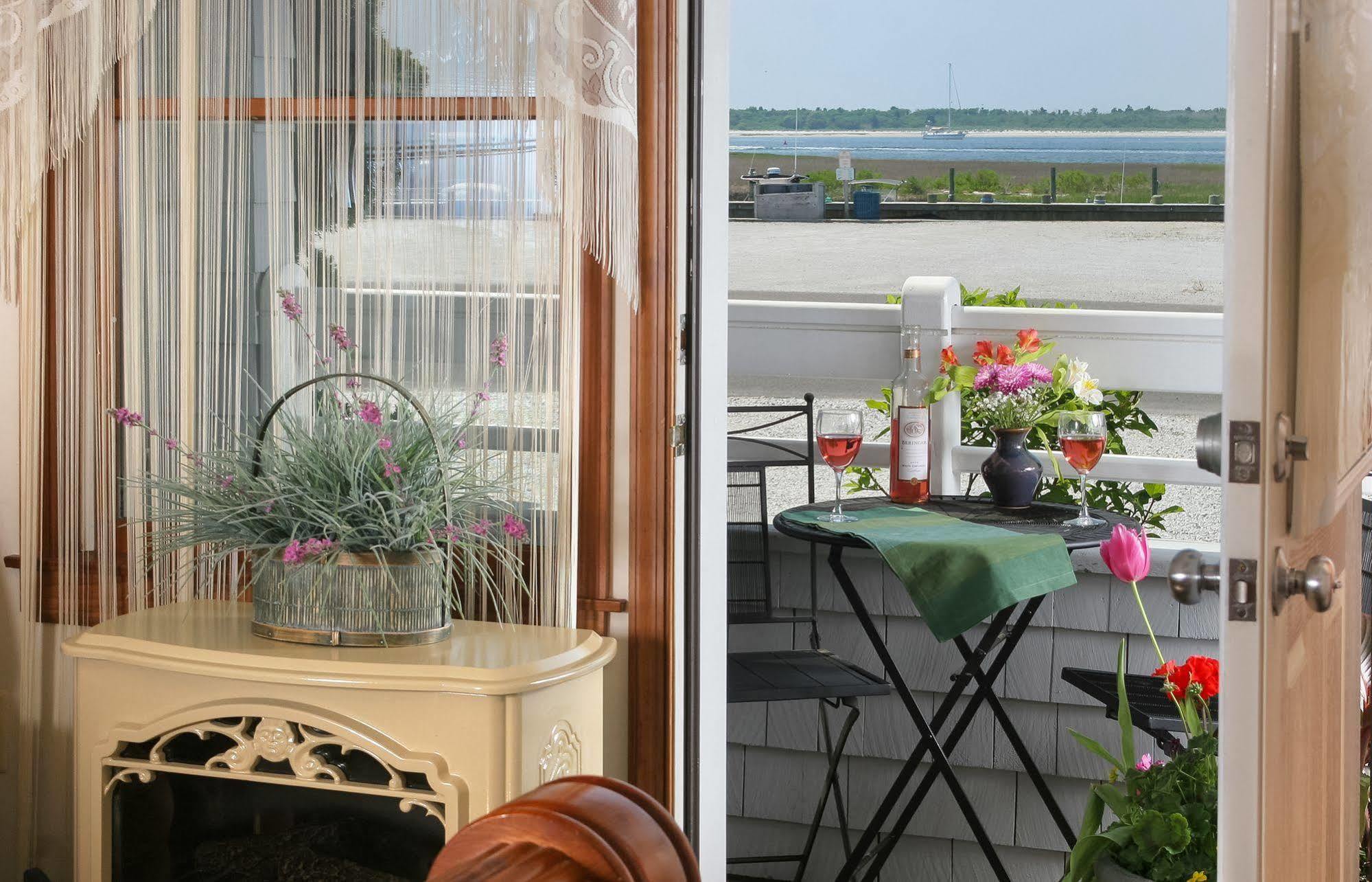 Sand Castle Bed And Breakfast Barnegat Light 외부 사진